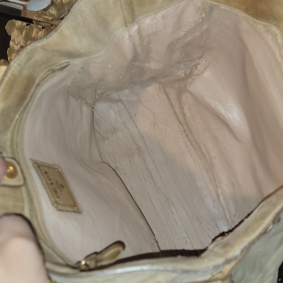 Authentic Prada leather bag - Picture 9 of 11